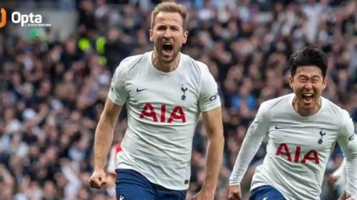 Hasil Liga Inggris: Tottenham Hotspur Cetak Rekor, Mitrovic Tak Terbendung, Nottingham Tumbang