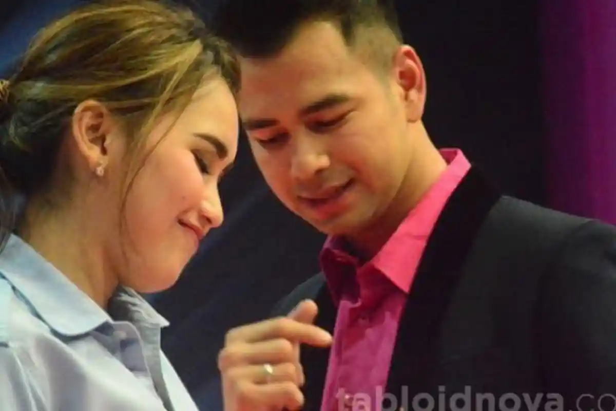 Sikap Ayu Ting Ting saat Ketemu Raffi Ahmad di Acara Brownies Jadi Sorotan
