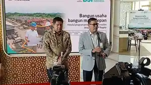 Direktur-Utama-BSI-Anggoro-Eko-Cahyo-dan-Menteri-PKP-Maruarar-Sirait.jpg