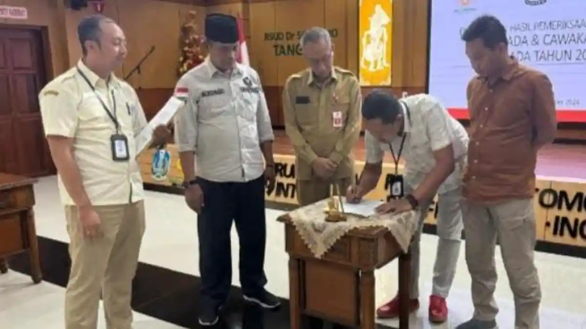 KPU Lamongan Sudah Kantongi Hasil Tes Kesehatan Pasangan Yuhronur-Dirham dan Ghofur-Shalati