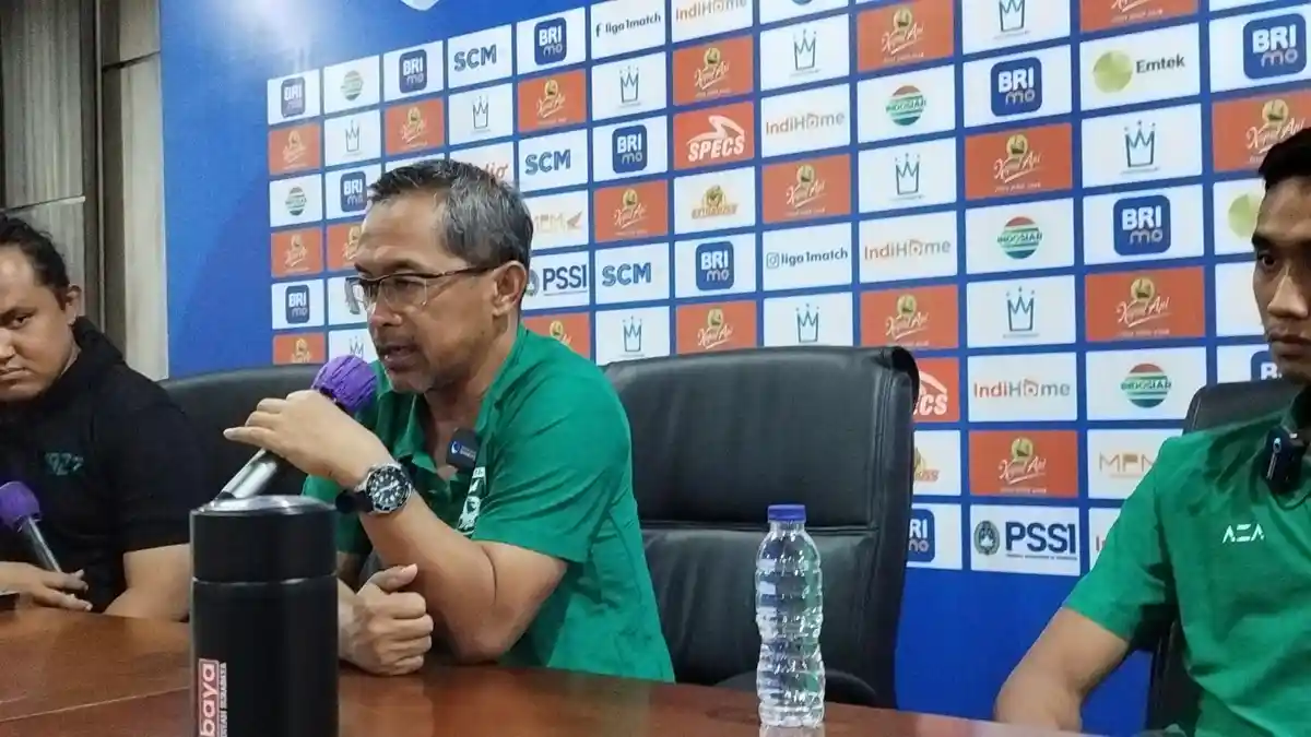 Jelang Duel PSS Sleman Vs Persebaya: Aji Santoso Puji Kualitas Seto Nurdiantoro