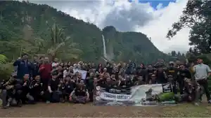 1-Komunitas-Honda-ADV-Indonesia-Cimahi-Chapter-HAIKOCI-menggelar-kegiatan.jpg