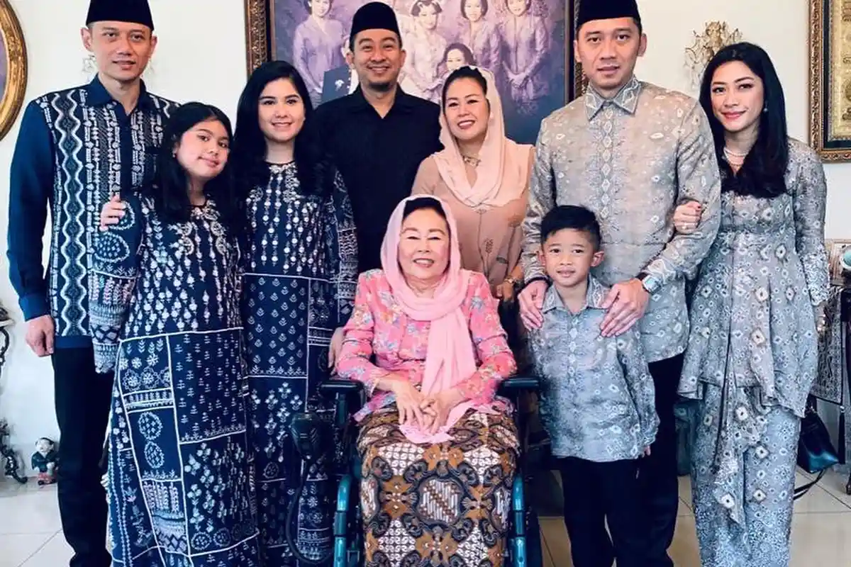 ﻿Sudah Lebaran ke Jokowi, Megawati & Gus Dur, Ini Alasan AHY dan Ibas Belum Kunjungi Prabowo