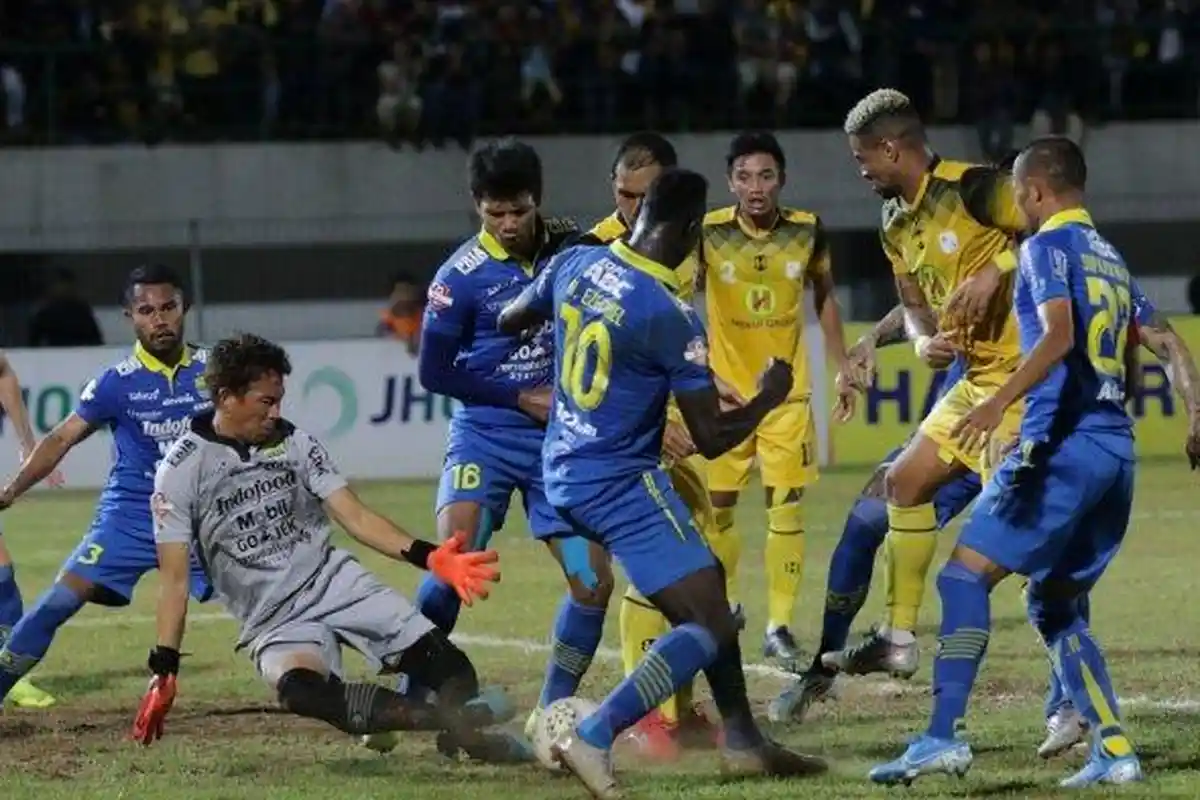 Gol ke Gawang Persib Bandung, Bikin Air Mata Pemain Ini Tak Terbendung