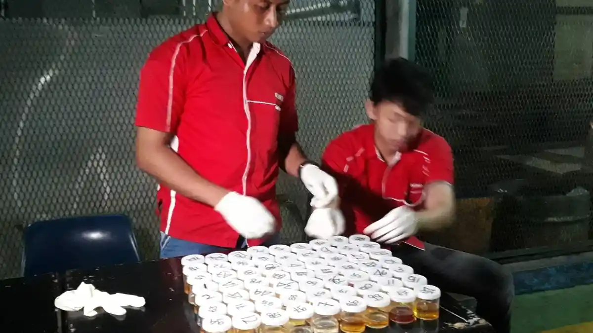2.000 Napi Lapas Cipinang Digeledah dan Jalani Tes Urine
