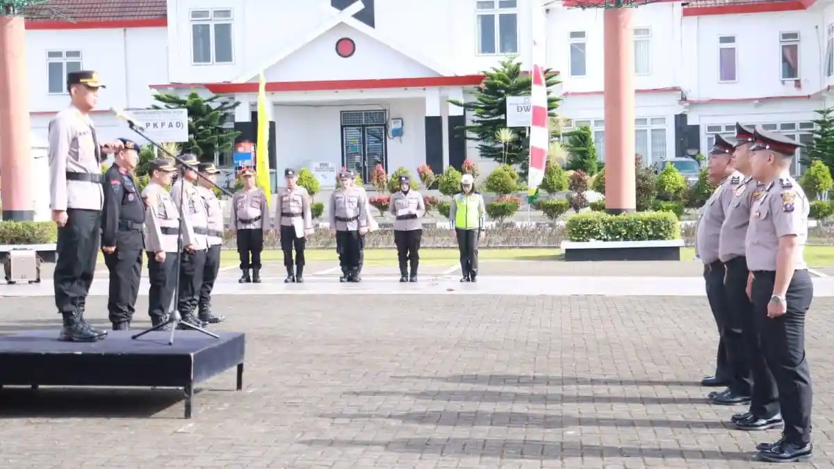 Puluhan Personel Polres Tapsel Naik Pangkat saat HUT Ke-77 Bhayangkara