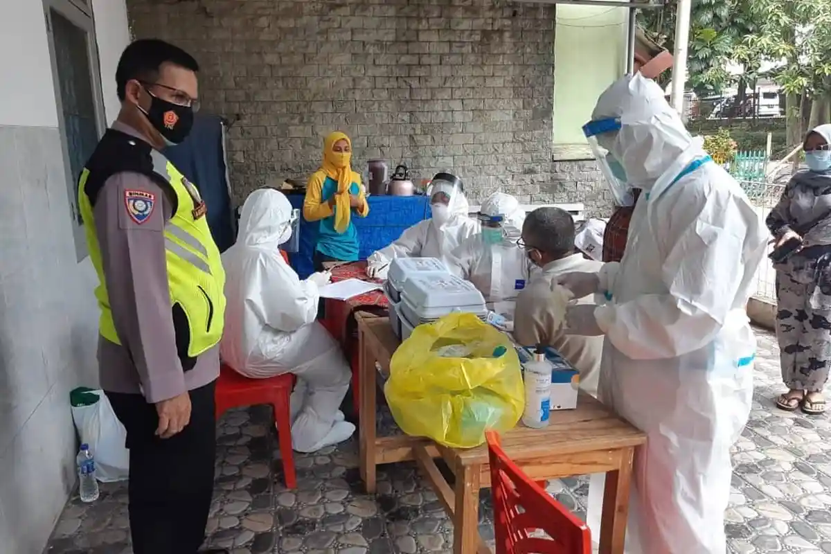 Warga Kelurahan Tengah Tolak Tes Swab Jemput Bola dari Puskesmas