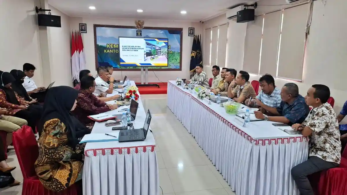 DPRD Morotai dan Kemenkum Maluku Utara Teken MoU Penyusunan Naskah Akademik dan Perda
