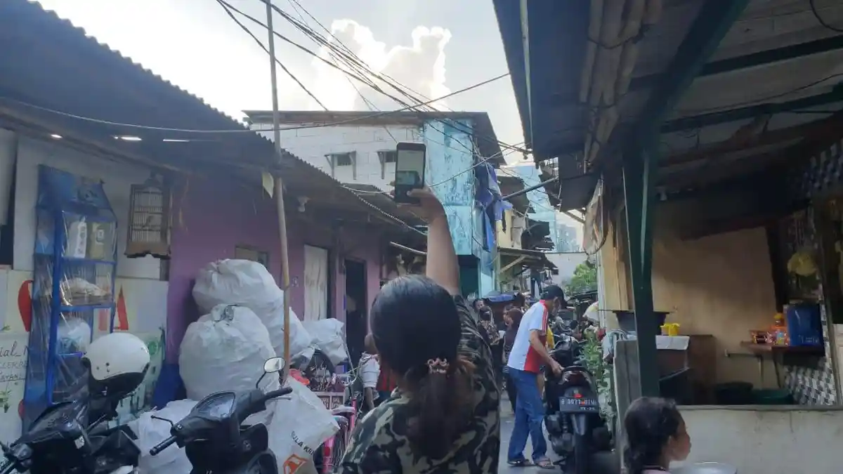 'Awan Pergi ke Surga', Tetangga Takjub Lihat Langit Cerah Usai Pemakaman Anak Tewas Dibanting Ayah