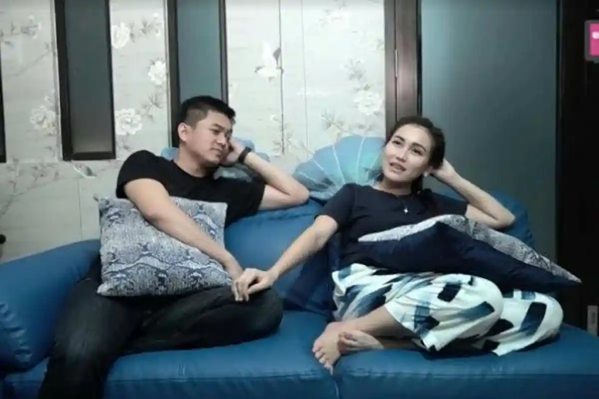Deretan Fakta Isu Ayu Ting Ting Batal Dinikahi Adit Jayusman, Hapus Foto hingga Beri Ucapan ke WO