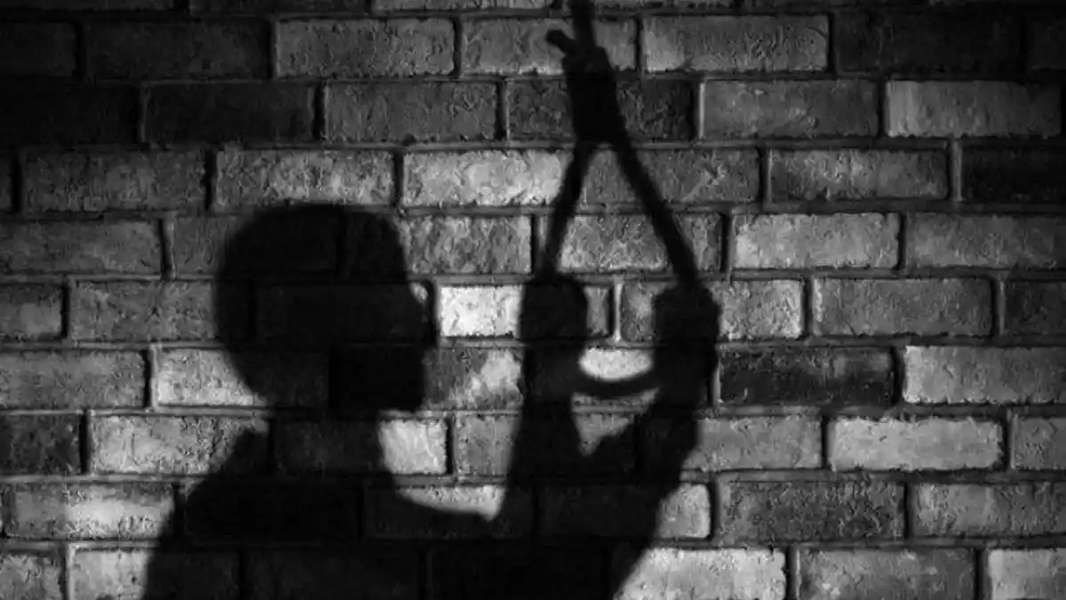 BREAKING NEWS: Warga Guntur Demak Digegerkan Penemuan Mayat Pria Terjerat Tali Tambang