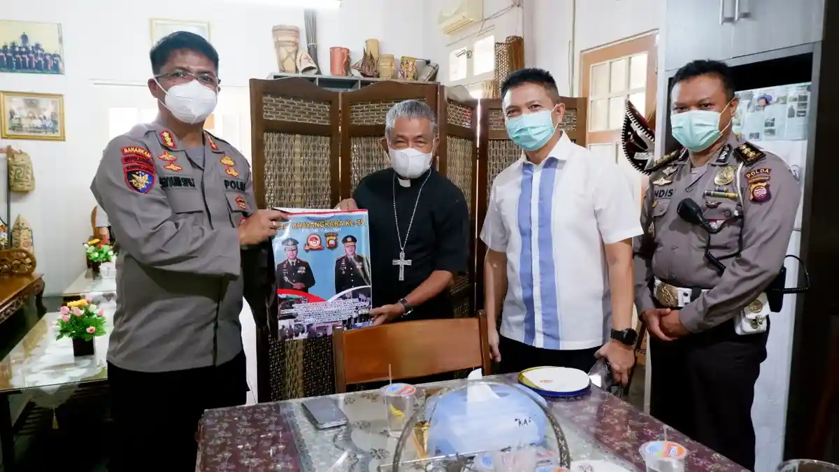 Uskup Agus: Saling Dukung adalah Hal Paling Pokok dalam Hadapi Pandemi Covid-19