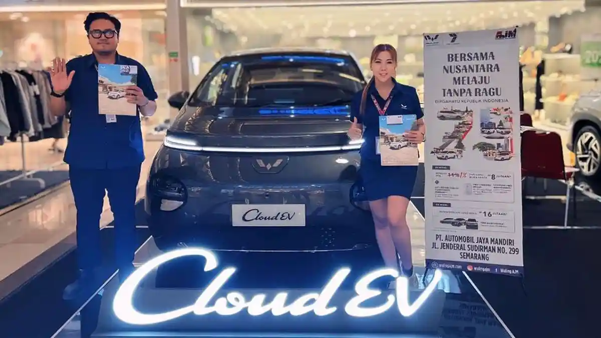 Wuling AJM hadir di Sauto Expo Semarang