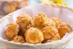 maizena-untuk-merpererat-sehingga-nastar-tidak-terlalu-rapuh.jpg
