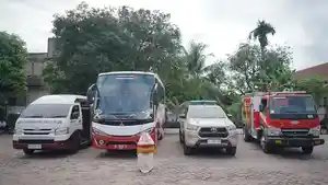 Mobil-operasional-Pemerintah-Aceh-Barat-Daya-Abdya-diparkir-di-Pendopo-Bupati-setempat.jpg
