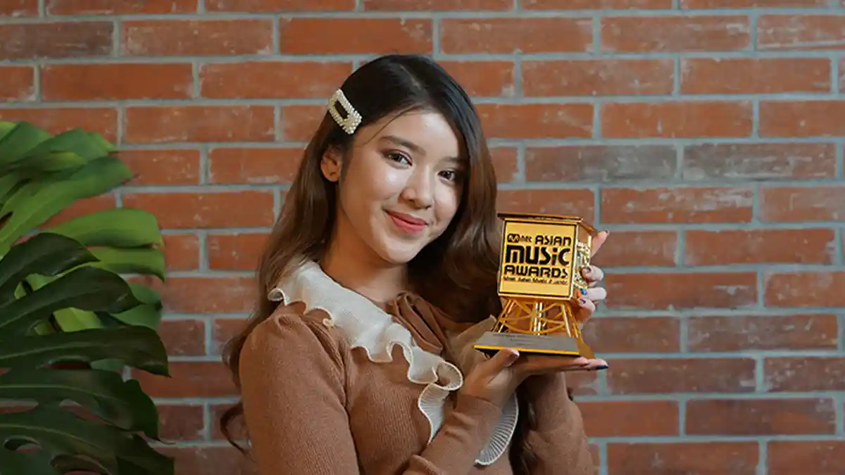 Tiara Andini Meraih Penghargaan Bergengsi Asia MAMA 2020