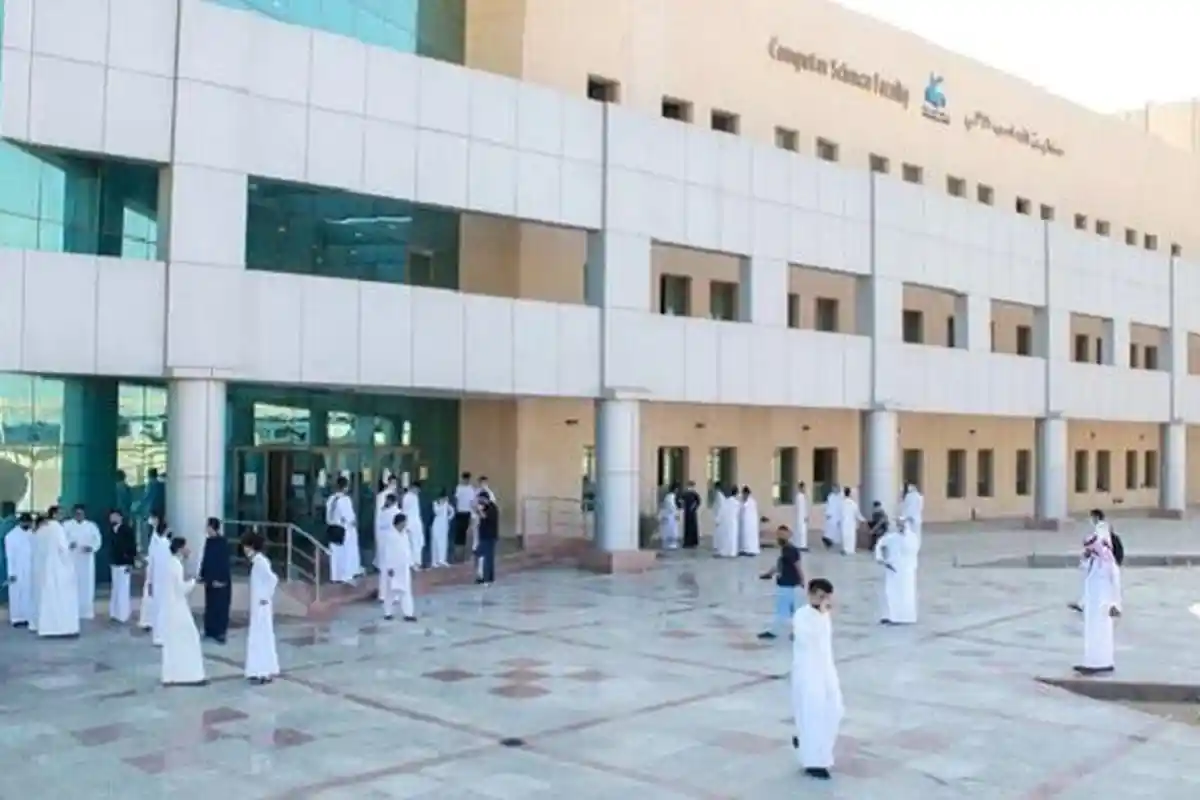 100 Ribu Calon Mahasiswa Mendaftar di Universitas Jeddah Secara Online