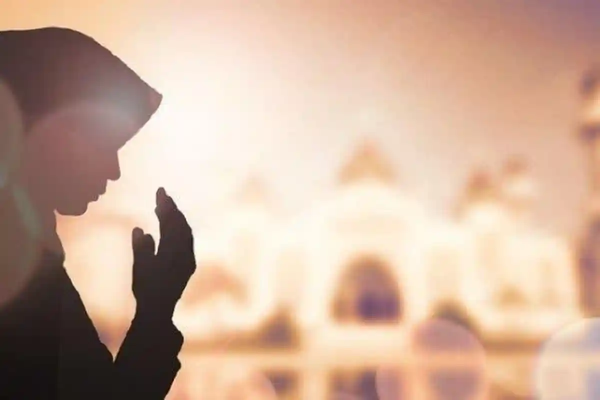 Amalkan Doa Ini Setelah Sholat Dhuha, Disebut Nabi Muhammad Ibadah Sunnah Setara Haji dan Umrah