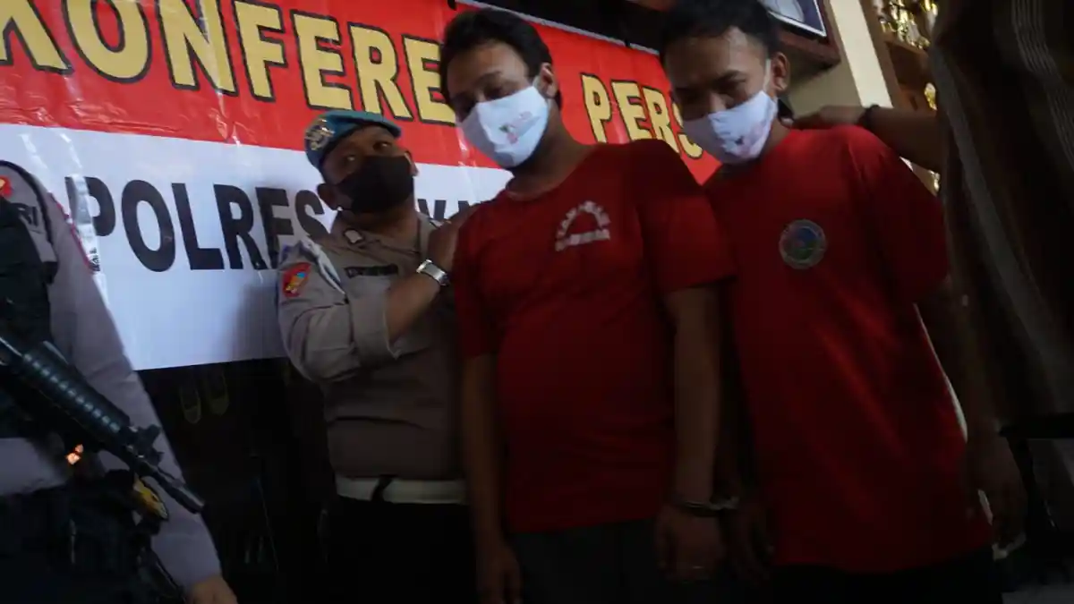 Tergiur Upah Rp 500 Ribu, Dua Warga Tegal Nekat Edarkan Sabu di Kota Pekalongan