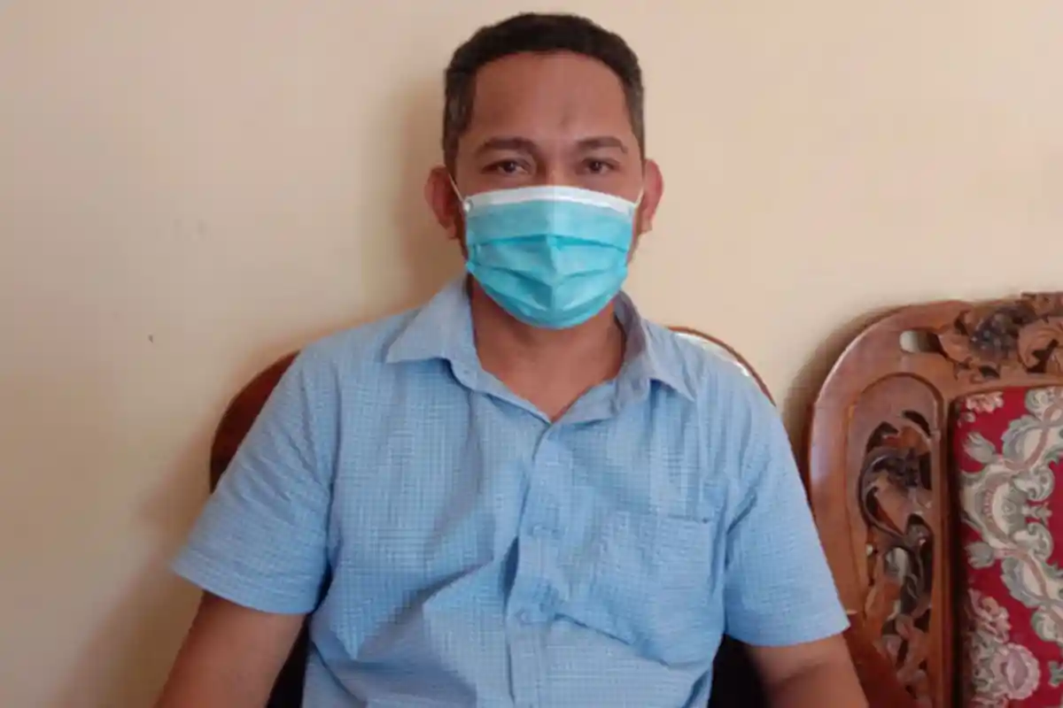 Pilkada Sumba Timur - Hari Ini Paket Sehati Daftar di KPU