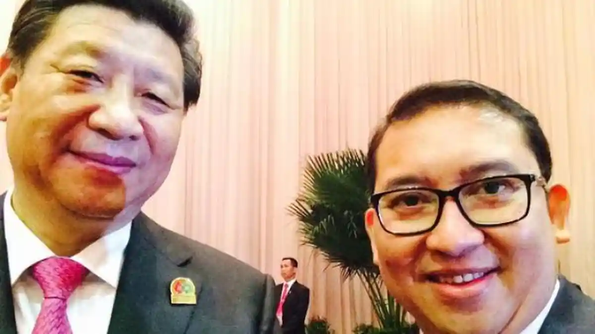 Pengguna Internet di China Ramai Diskusikan Selfie Fadli Zon