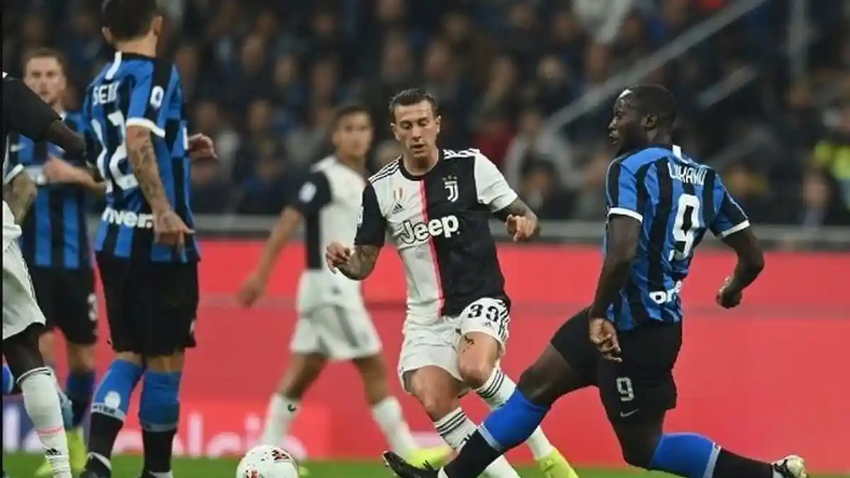 3 Perbedaan dan 2 Persamaan antara Inter Milan dan Juventus