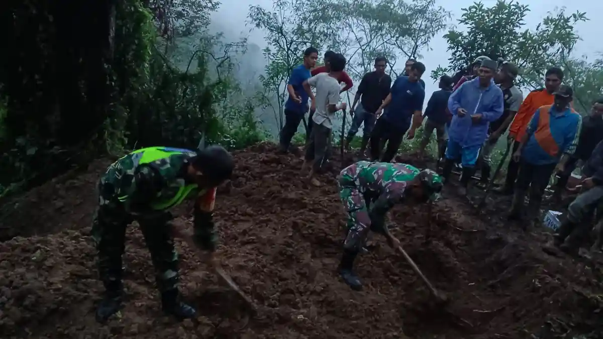 Begini Kronologi Dua Warga Tertimbun Longsor di Bener Meriah
