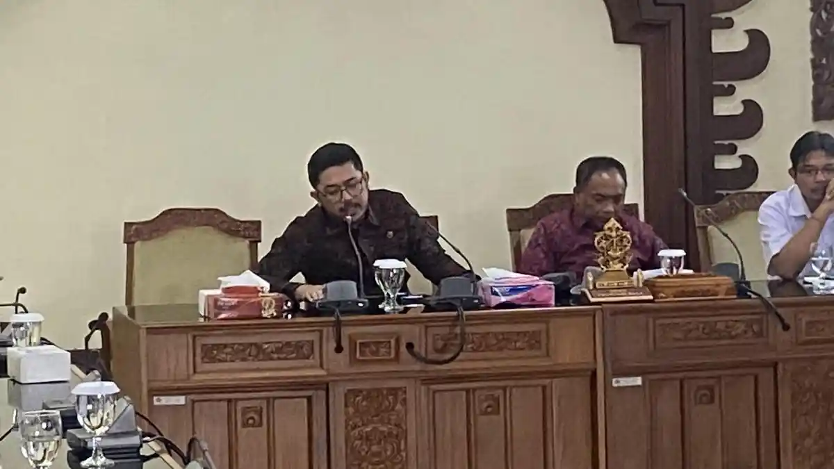 DPRD Bali Panggil PLN UID Bali Bahas Blackout dan Mandiri Energi