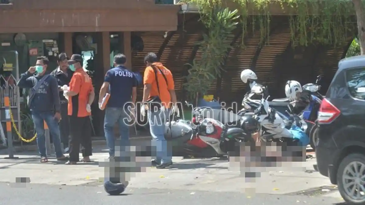 Terkapar  Seharian, Akhirnya Jasad Terduga Teroris  dan 2 Anaknya Dievakuasi