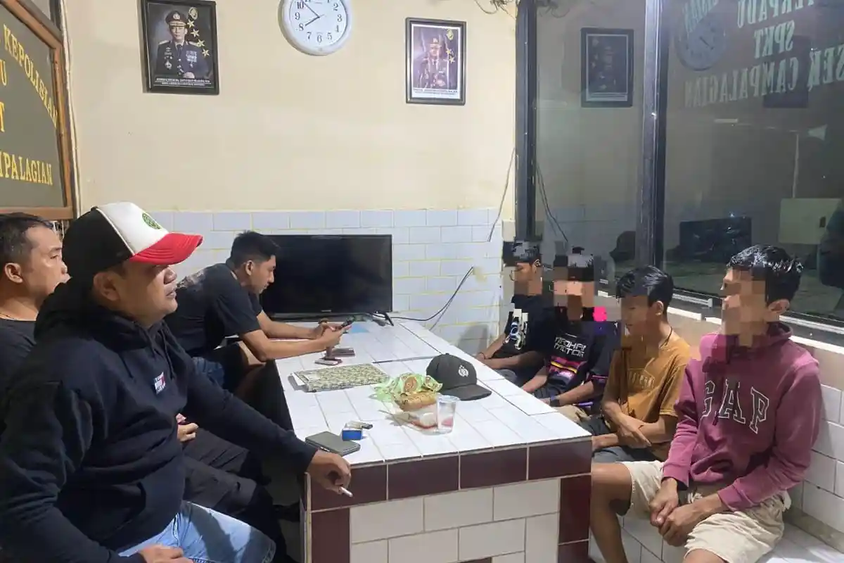 Bentrok Pemuda di Campalagian Polman 2 Korban Luka Kena Sajam 4 Pelaku Penganiayaan Serahkan Diri
