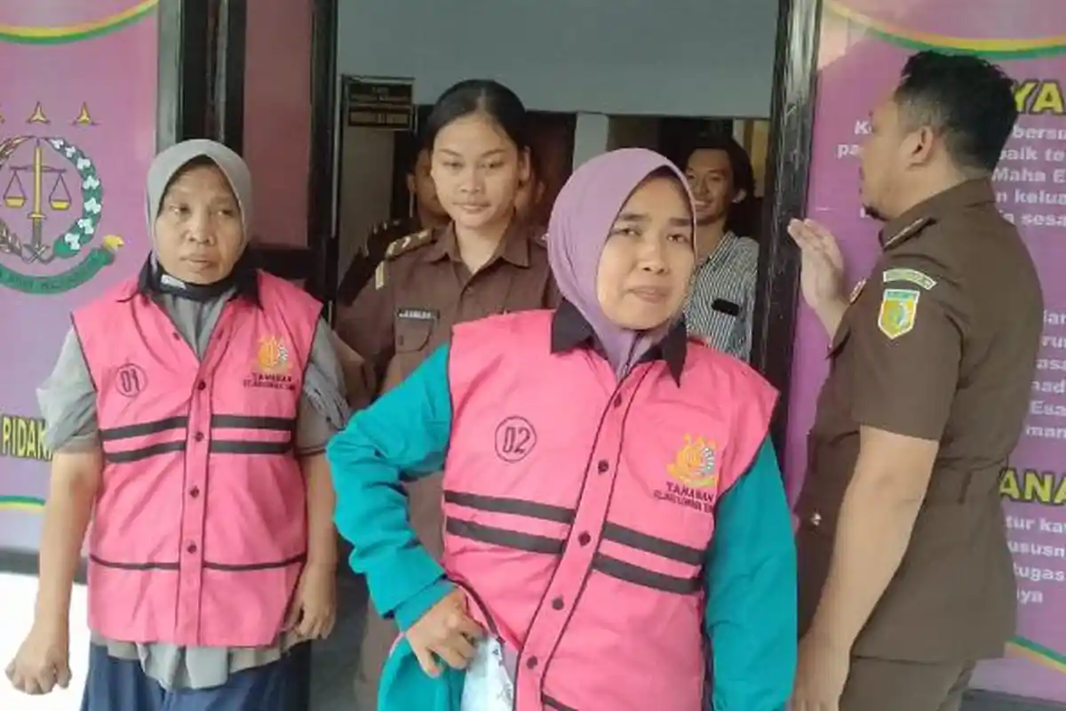 Kejari Lombok Timur Tahan Dua Tersangka Korupsi Program PNPM-MP Kecamatan Suela 2015-2018