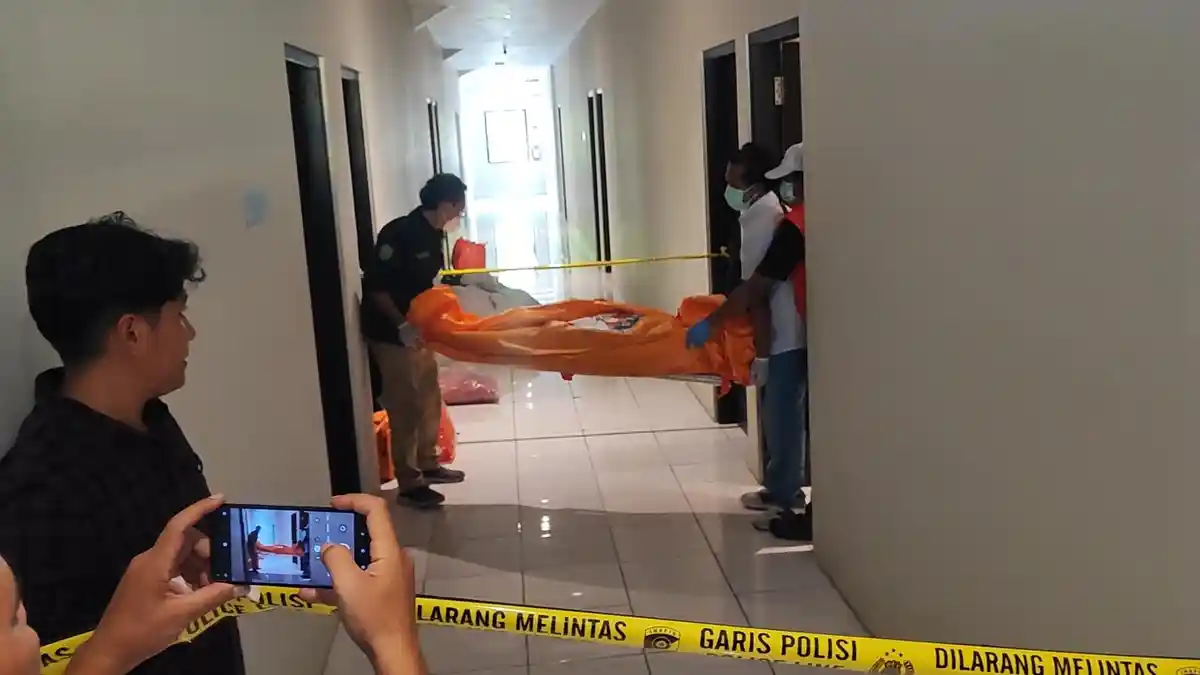 BREAKING NEWS - Cemburu Berujung Maut, Pria di Trenggalek Habisi Pacarnya di Hotel
