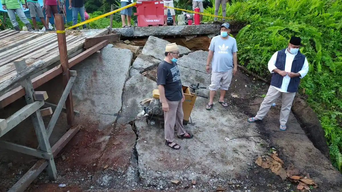 Pemkab Kukar Tindaklanjuti Penanganan Jembatan Penjalin yang Ambruk, Bisa Dibangun Lewat CSR