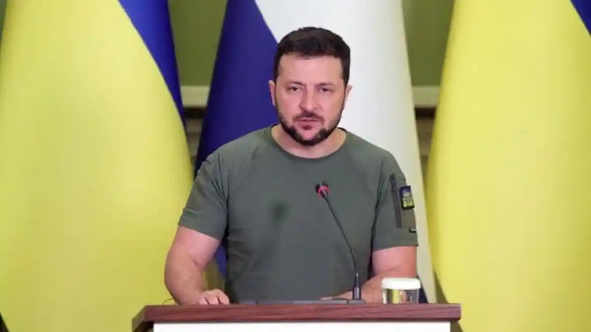 Zelenskyy Intensifkan Perang Melawan Pengintai Artileri Rusia