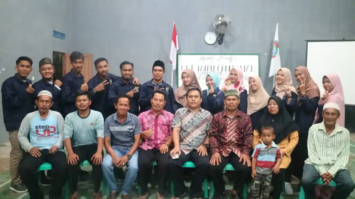 Mahasiswa KKL IAIN Pontianak Kelompok 6 Paparkan 5 Program di Desa Sungai Kunyit Dalam