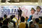 Ketua-Komisi-IV-DPRD-Kota-Bogor-Fajar-Muhammad-Nur-hadiri-Job-Fair-2026.jpg