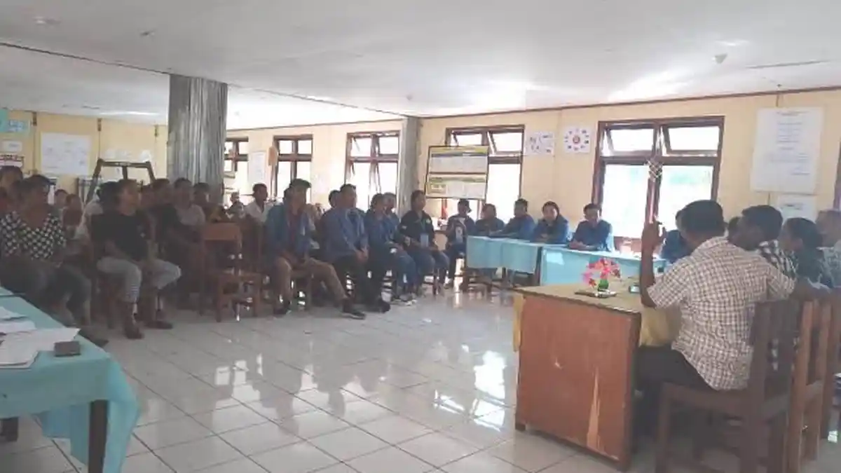 Sambut Tahun Ajaran Baru SDK Pamakayo Gandeng Mahasiswa KKNT-PPM Unwira