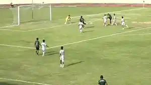 Detik-detik-gol-dari-Lazarus-Sinim-di-injury-time.jpg