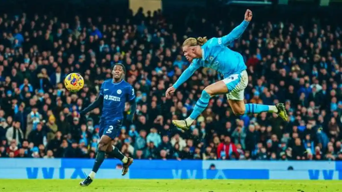 Prediksi Manchester City vs Manchester United, Rio Ferdinand: MU Kalah 2 Gol