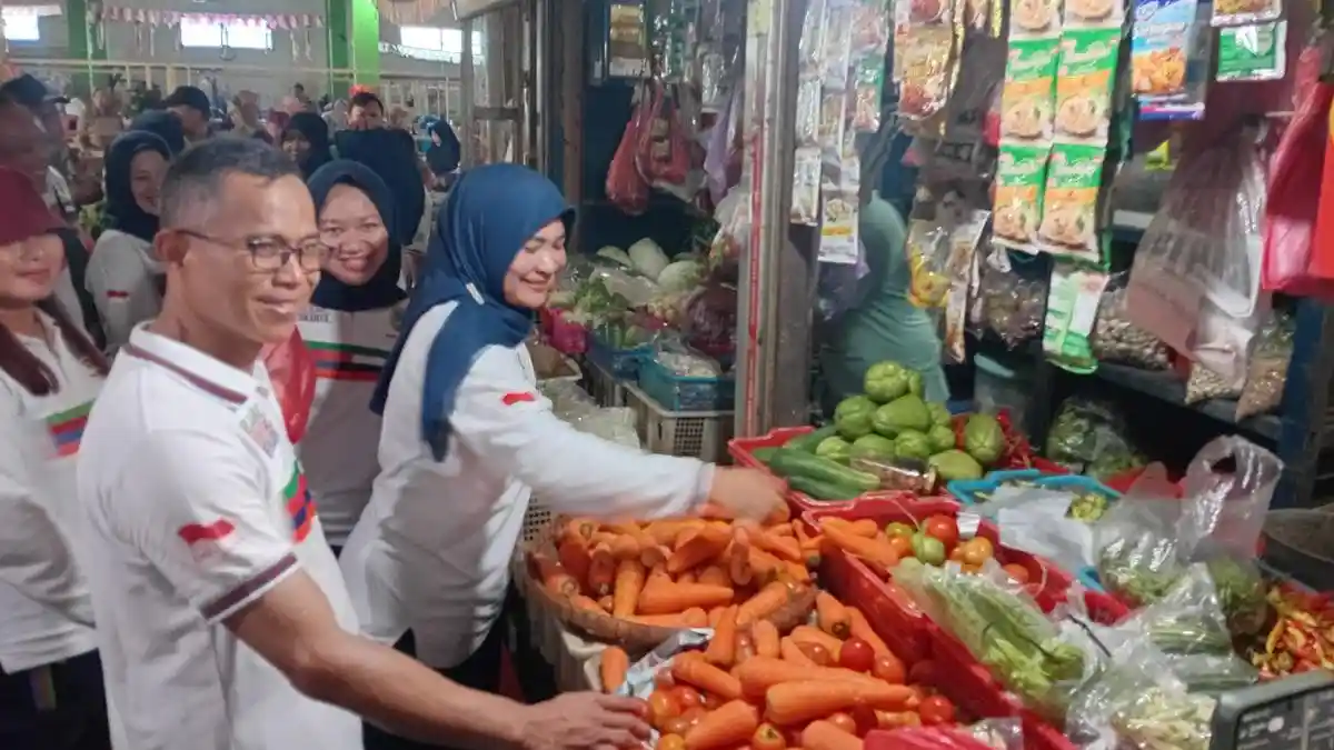 Gerakan ASN Kudus Belanja di Pasar Tradisional Dimulai dari Pasar Kliwon