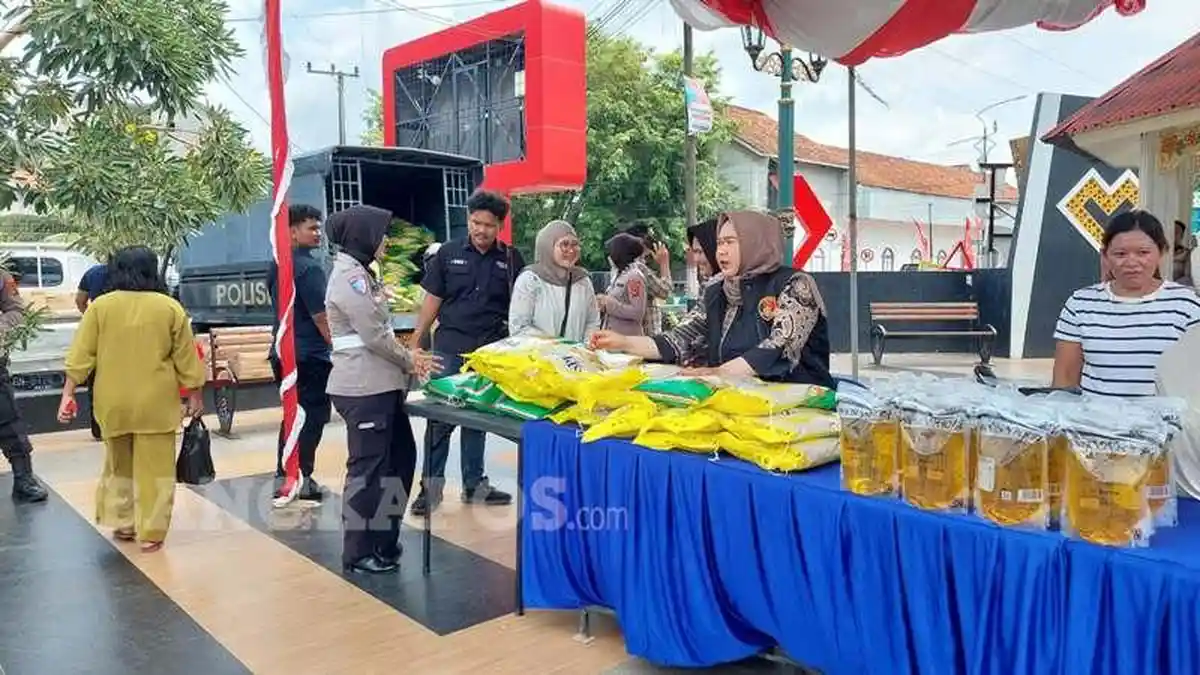 Polres Bangka Selatan Siapkan 4 Ton Beras dalam Gerakan Pangan Murah