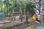 WISATA-DEPOK-Area-bermain-anak-anak-di-Taman-Lembah-Gurame-Depok.jpg
