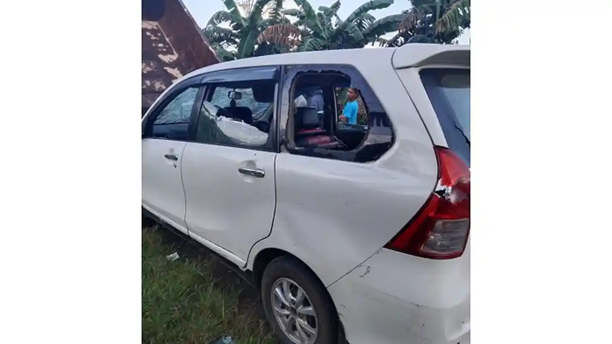 Warga di Buton Amankan Seorang Terduga Pencuri Bersama 2 Ekor Sapi yang Sudah Mati di Dalam Mobil
