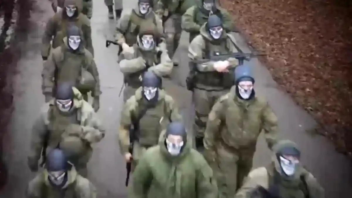 Hooligan Sepakbola Rusia Gabung dalam Batalion Espanola, Berperang untuk Putin di Ukraina