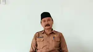 Kepala-Dinas-Perindustrian-Toraja-Utara-Amos-Harma-Pattola.jpg