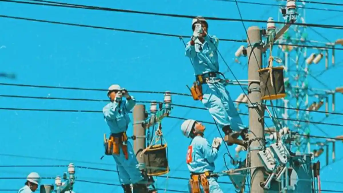 Tagar Terima Kasih PLN Trending di Twitter, Para Petugas Tuai Pujian hingga Warganet Malu Mengeluh