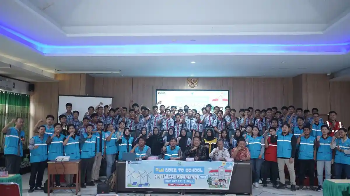 PLN UPP Sulteng Edukasi Siswa SMK N 3 Palu, Program PLN Goes To School, Momen Hari Listrik Nasional