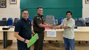 20251111_Kejari-Pangkalpinang-menerima-uang-pengganti.jpg