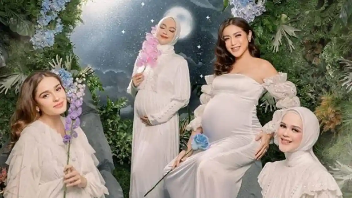 Hamil Bareng: Jessica Iskandar, Yasmine Wildblood, Ria Ricis dan Cut Meryriska Pemotretan Bersama