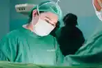 tindakan-medis.jpg